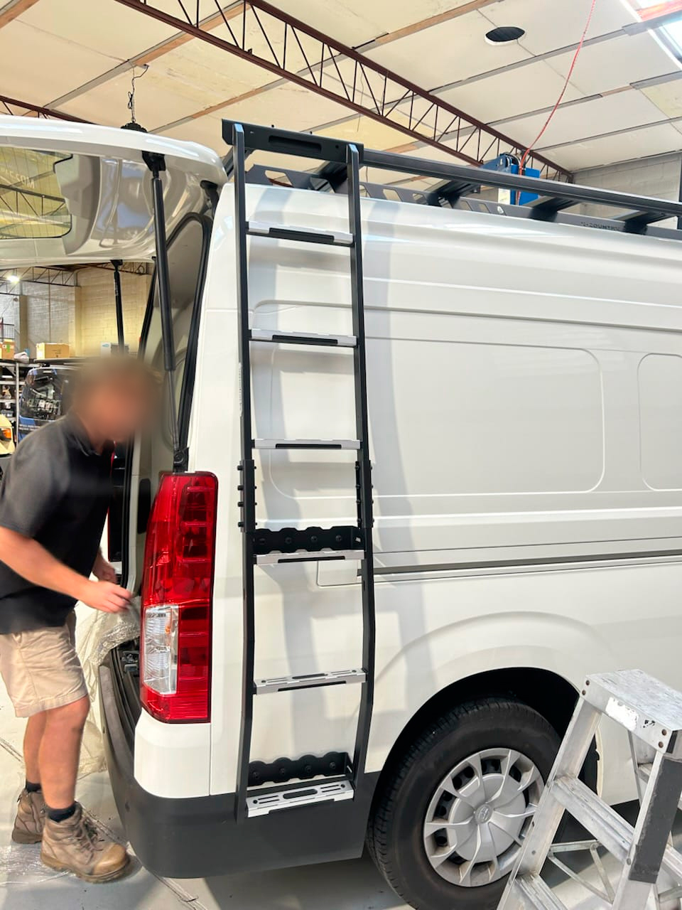 Ozroofracks | Pop Top Roof Van