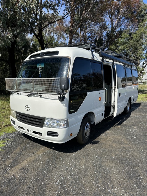 Ozroofracks | Gutter Mount Awning