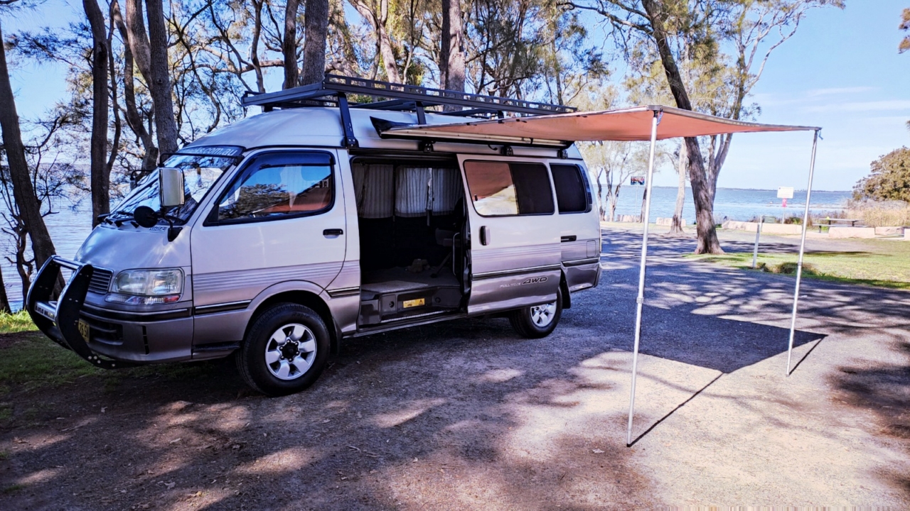 Ozroofracks | Gutter Mount Awning