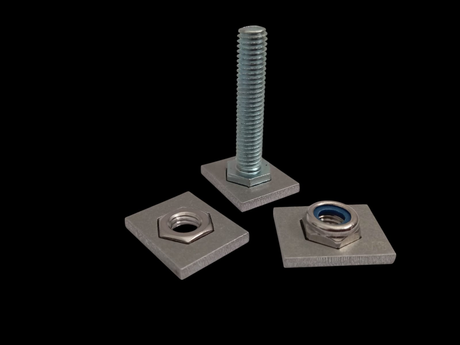 Ozroofracks | Gutter Mount Roof Bars