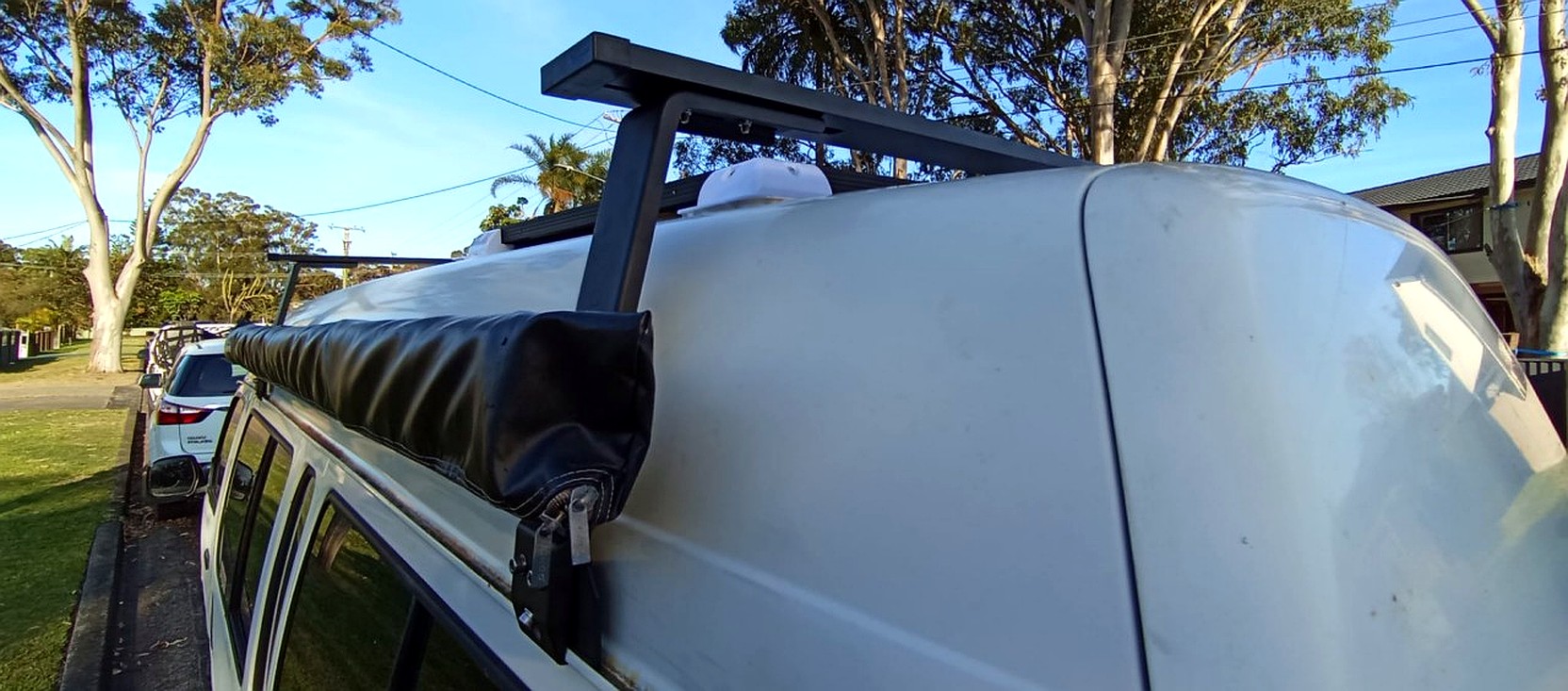 Ozroofracks | High Roof Roof Rack
