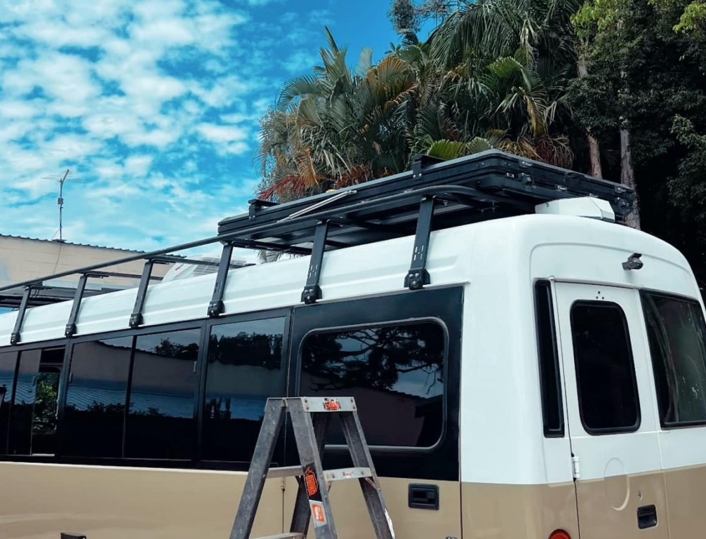 Ozroofracks | Rain Gutter Holder