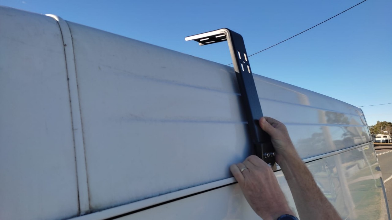 Ozroofracks | Rain Gutter Holder