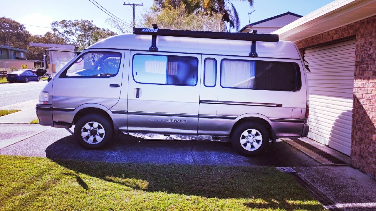 Ozroofracks | Rain Gutter Holder