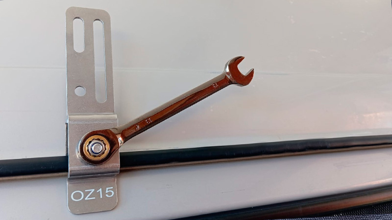 Ozroofracks | Gutter Roof Rack