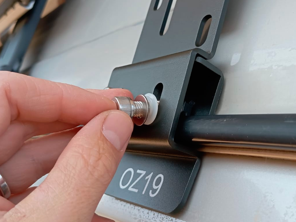 Ozroofracks | Awning Clamps